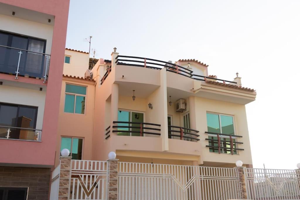 3 Bedroom Apt, Free Wifi & Ac, Cidadela - Lcgr Praia Exterior photo