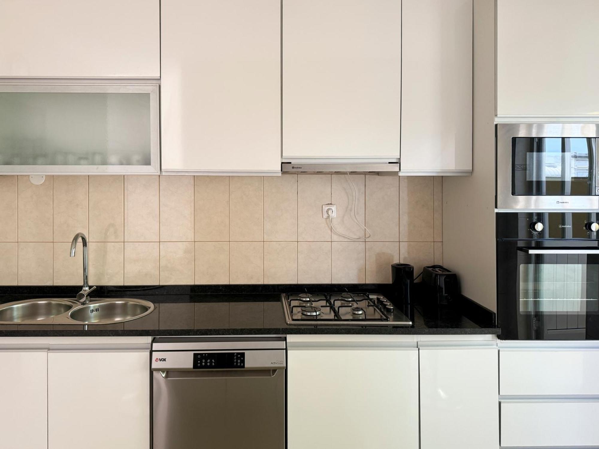 3 Bedroom Apt, Free Wifi & Ac, Cidadela - Lcgr Praia Exterior photo
